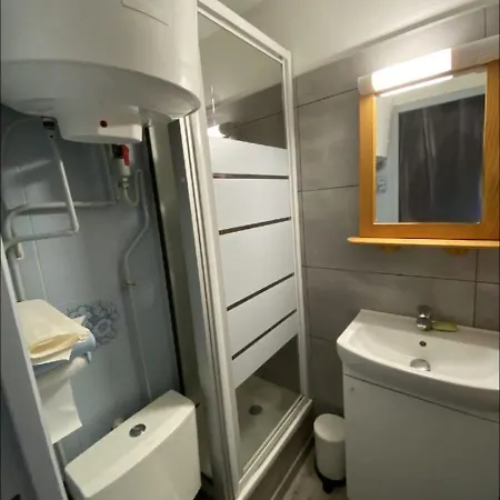 דירה De La Crique *